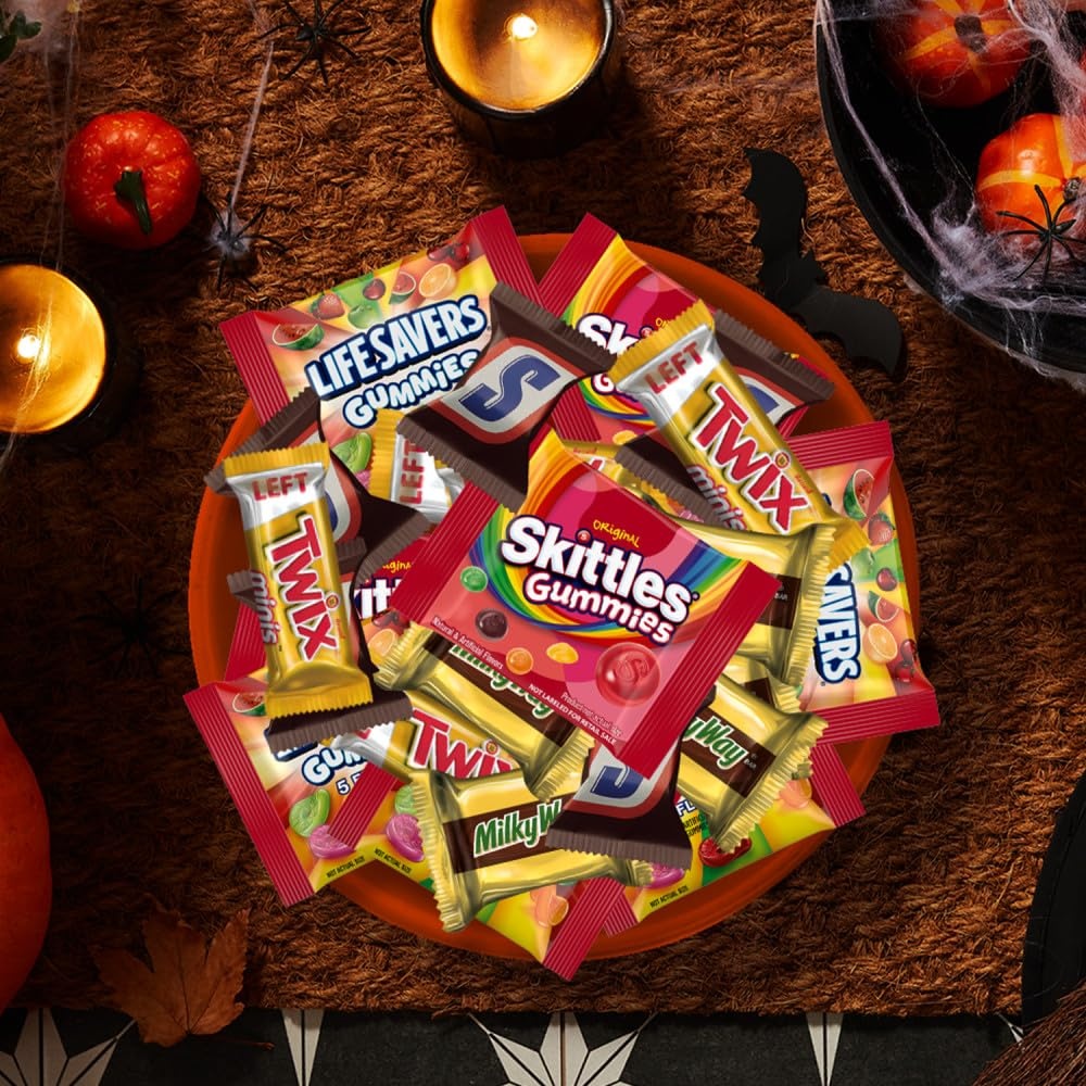 SNICKERS, TWIX, MILKY WAY & 3 MUSKETEERS Chocolate Halloween Candy Bar ...